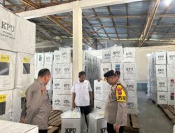 Kapolres Humbahas AKBP Hary Ardianto S.H., S.I.K., M.H, Turun langsung Untuk Lakukan Pengecekan Gudang Logistik KPU