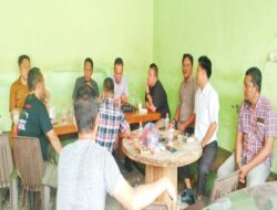 Raidin Pinim Map Ngopi Bareng Dengan Berbagai Wartawan Di Aceh Tenggara