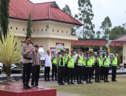 AKBP Hary Ardianto Pimpin Apel Pergeseran Pasukan Rangka Pengamanan TPS 2024 Kabupaten Humbahas
