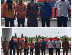Bupati Bursel Serahkan Bantuan Mobil Angkutan Pedesaan Dan Transportasi Laut