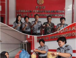 Cegah Barang Terlarang Masuk Kedalam Lapas, Petugas Lapas Siborongborong Dan Personil Koramil Perketat Pemeriksaan