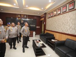 Tinjau SPKT Polres Taput, Kapolda Sumut: Berikan Solusi Dari Setiap Permasalahan Masyarakat Yang Datang