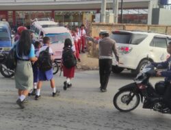 Gatur Di Pagi Hari Berikan Layanan Prima Kepada Masyarakat Toba