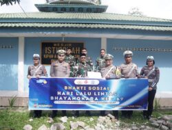 Sambut HUT Lalu Lintas Bhayangkara Ke-69, Aksi Sosial Polisi Berikan Bantuan  Pembangunan Masjid Istiqomah Kompi Senapan A 125/SMB Balige