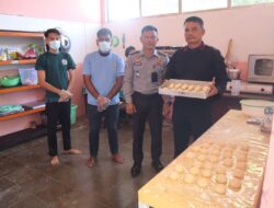 Kalapas Manado Pantau Kegiatan Pembuatan Roti “Idaman Bakery”