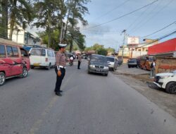 Satlantas Polres Toba Berikan Kelancaran Di Jalan Raya Di Pagi Hari