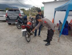 Kapolsek Lumban Bersama Unit Lantas Gatur Dan Patroli Di Hari Pekan Aek Natolu