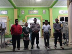 Bhabinkamtibmas Patroli Dan Pengamanan Sholat Tarawih Di Masjid Al – Hadhonah Balige