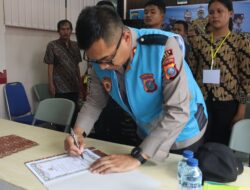 Kapolres Toba Ikuti Pembacaan Sumpah, Dan Penandatanganan Fakta Integritas Penerimaan Rekrutmen Anggota Polri Tahun Anggaran 2025