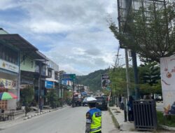Satlantas Polres Toba Gatur Arus Lalu Lintas Di Pelabuhan Ajibata Selama Masa Liburan