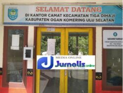 Parah…!!! Saat Jam Kerja Kantor Camat Tiga Dihaji Kabupaten Okus Sepi Penghuni, Layaknya Kuburan