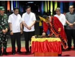 Gubernur Sumatera Utara Resmikan Jembatan Idano Noyo Nias Barat