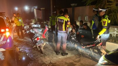 Sat Lantas Polres Humbahas Gerak Cepat Bubarkan Kerumunan Remaja Diduga Balap Liar