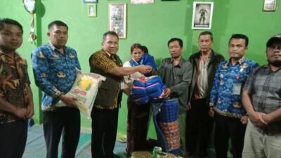 Pemkab Humbang Hasundutan Salurkan Bantuan Sosial Kepada Korban Kebakaran Di Dolok Sanggul