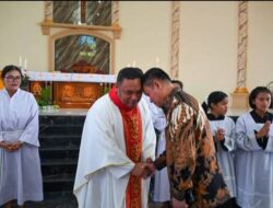 Bupati Humbahas Hadiri Pelantikan Pengurus WKRI Cabang Humbang Hasundutan Masa Bakti 2026-2029
