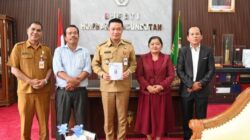 Bupati Humbahas Terima Audiensi Panitia Pisah Sambut Praeses HKI Wilayah IX Humbang