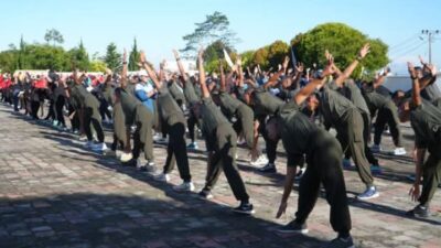Senam Massal Dan Cek Kesehatan Gratis Meriahkan HUT Ke-23 Kabupaten Humbang Hasundutan